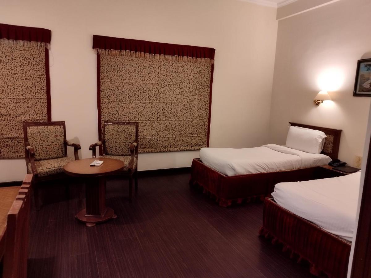 Hotel Sepal Bathinda Exterior foto